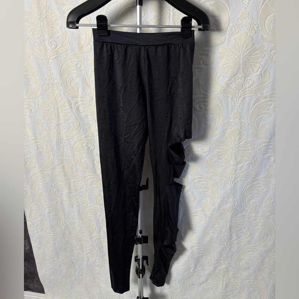 Weissman Black Ripped Leggings